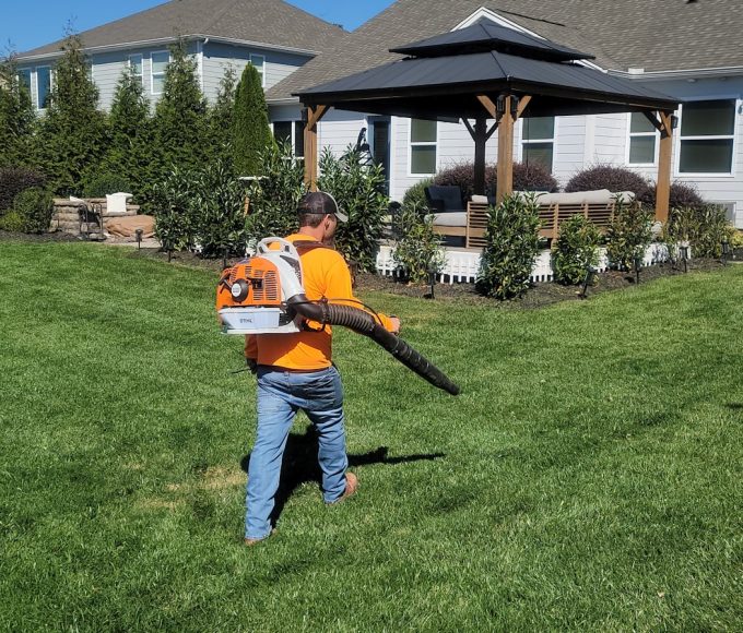 Lawn Care Service in Sacramento, CA